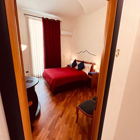 Lanova21 Bed & Breakfast Naples Luaran gambar