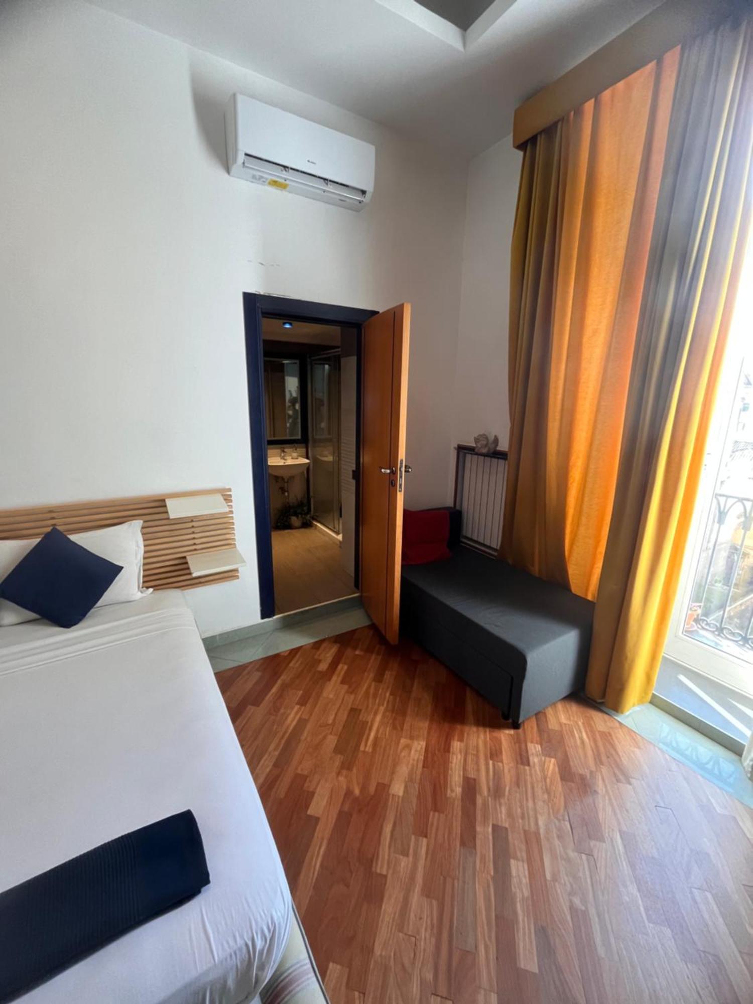 Lanova21 Bed & Breakfast Naples Luaran gambar